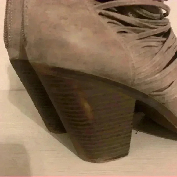 Fergalicious booties - Picture 5 of 7